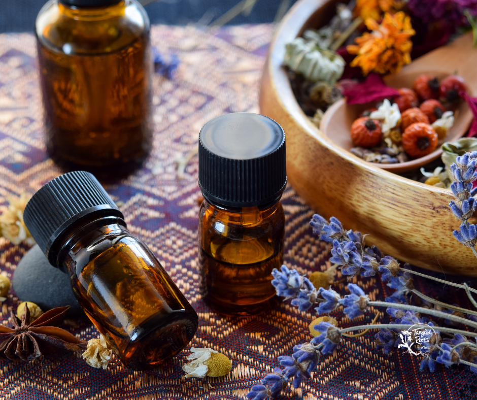 Essential Oils for Fall: Scents to Warm Your Spirit