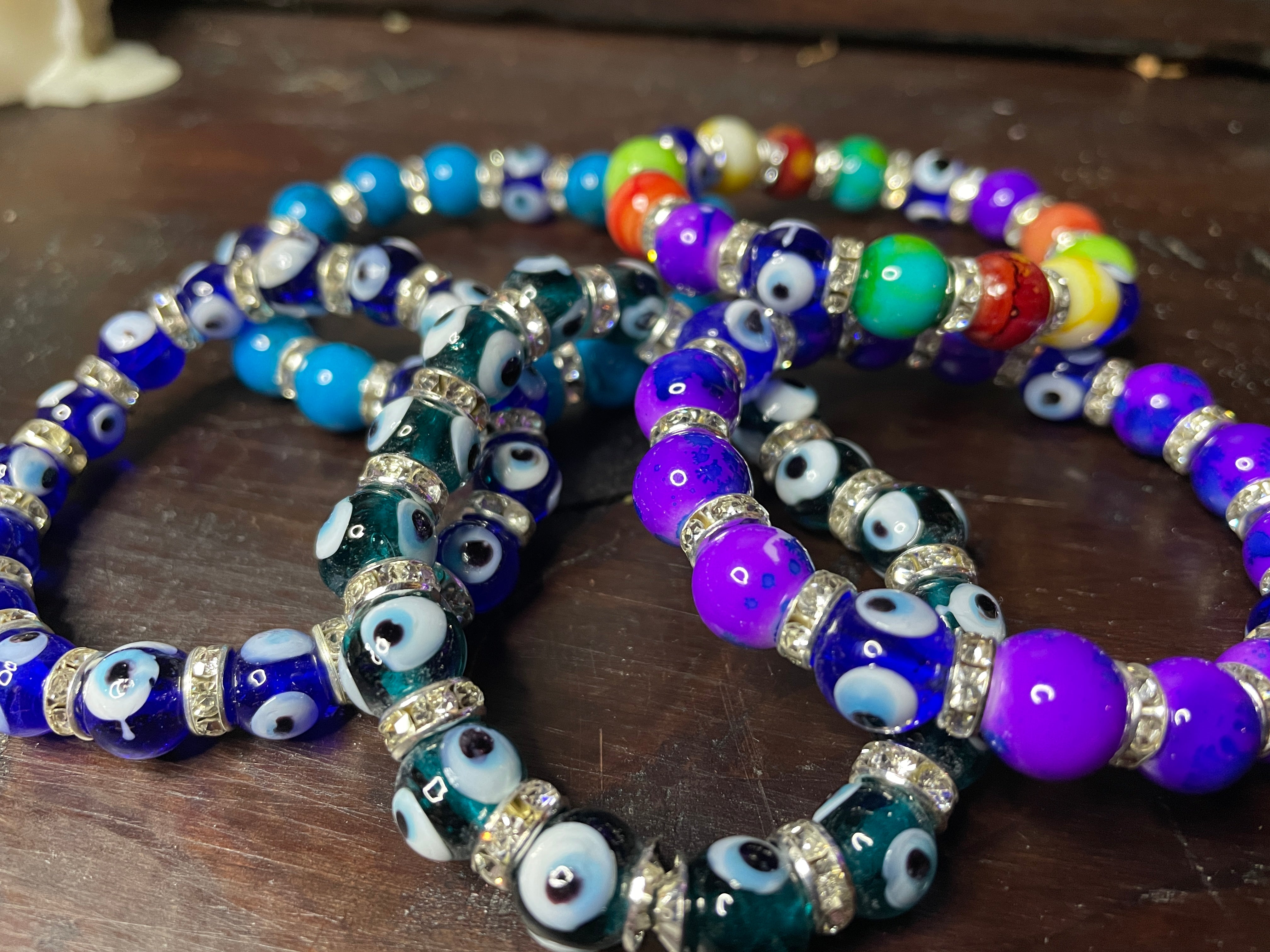 Handmade Evil Eye Bracelets | Winni.in